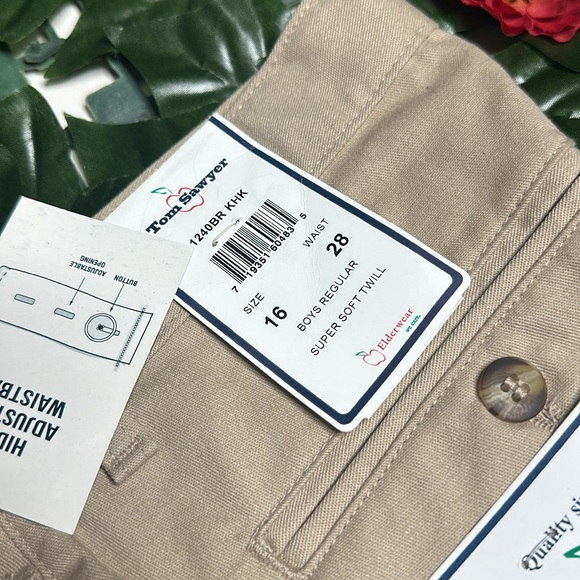 Khaki Pants - Picture 2 of 3